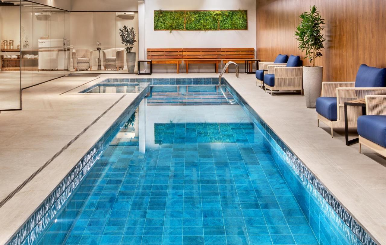 保利斯塔美利亚酒店 圣保罗 外观 照片 Indoor pool at the Four Seasons Hotel, Hong Kong