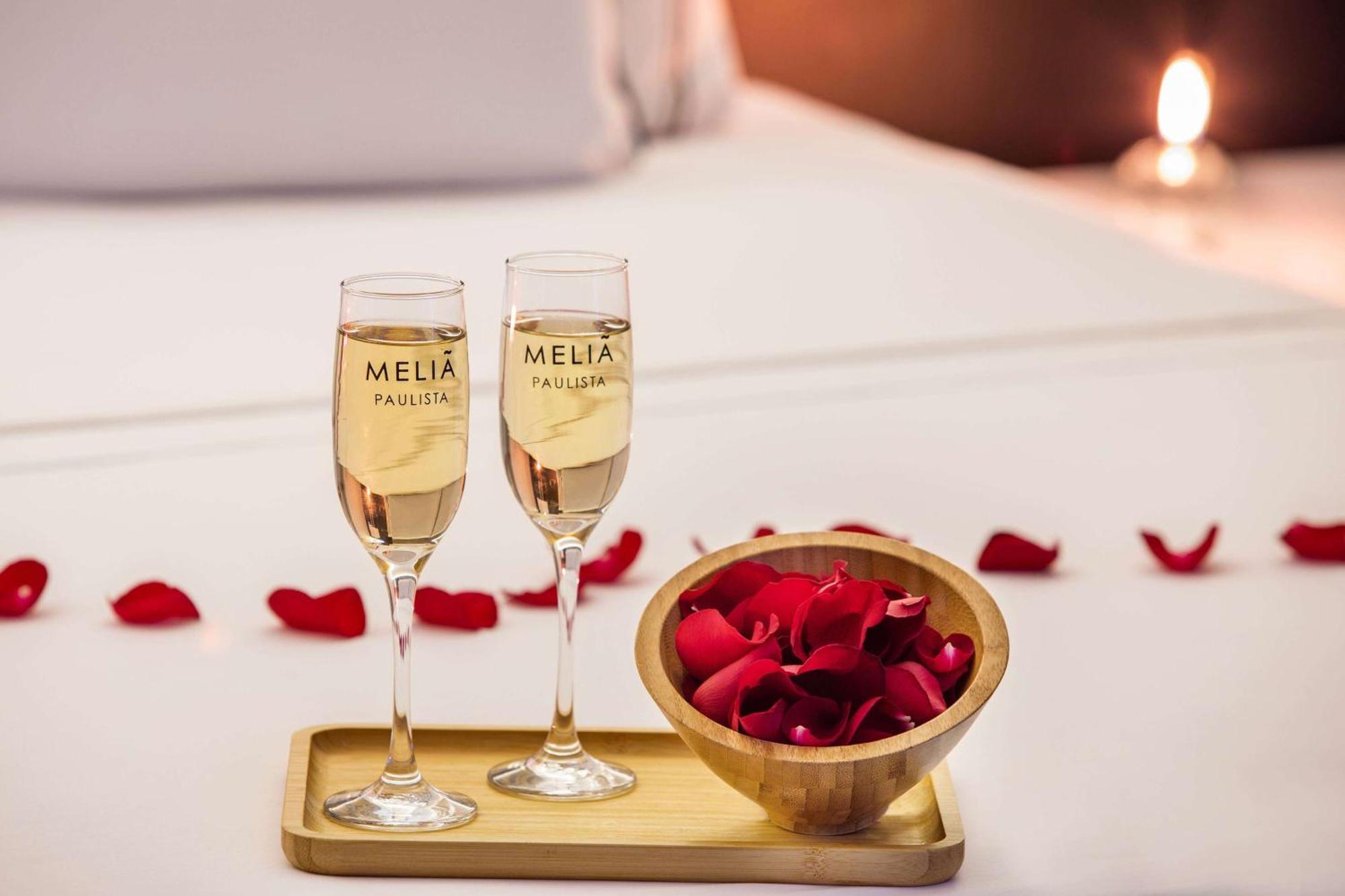保利斯塔美利亚酒店 圣保罗 外观 照片 A romantic setting