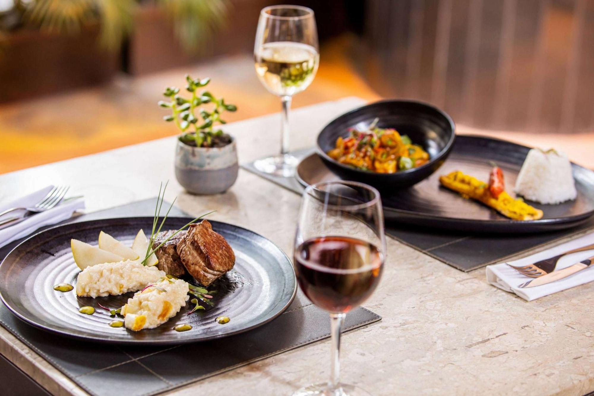 保利斯塔美利亚酒店 圣保罗 外观 照片 A wine and food pairing